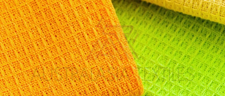 photodune-3041097-multicoloured-towels-close-up-a-background-s